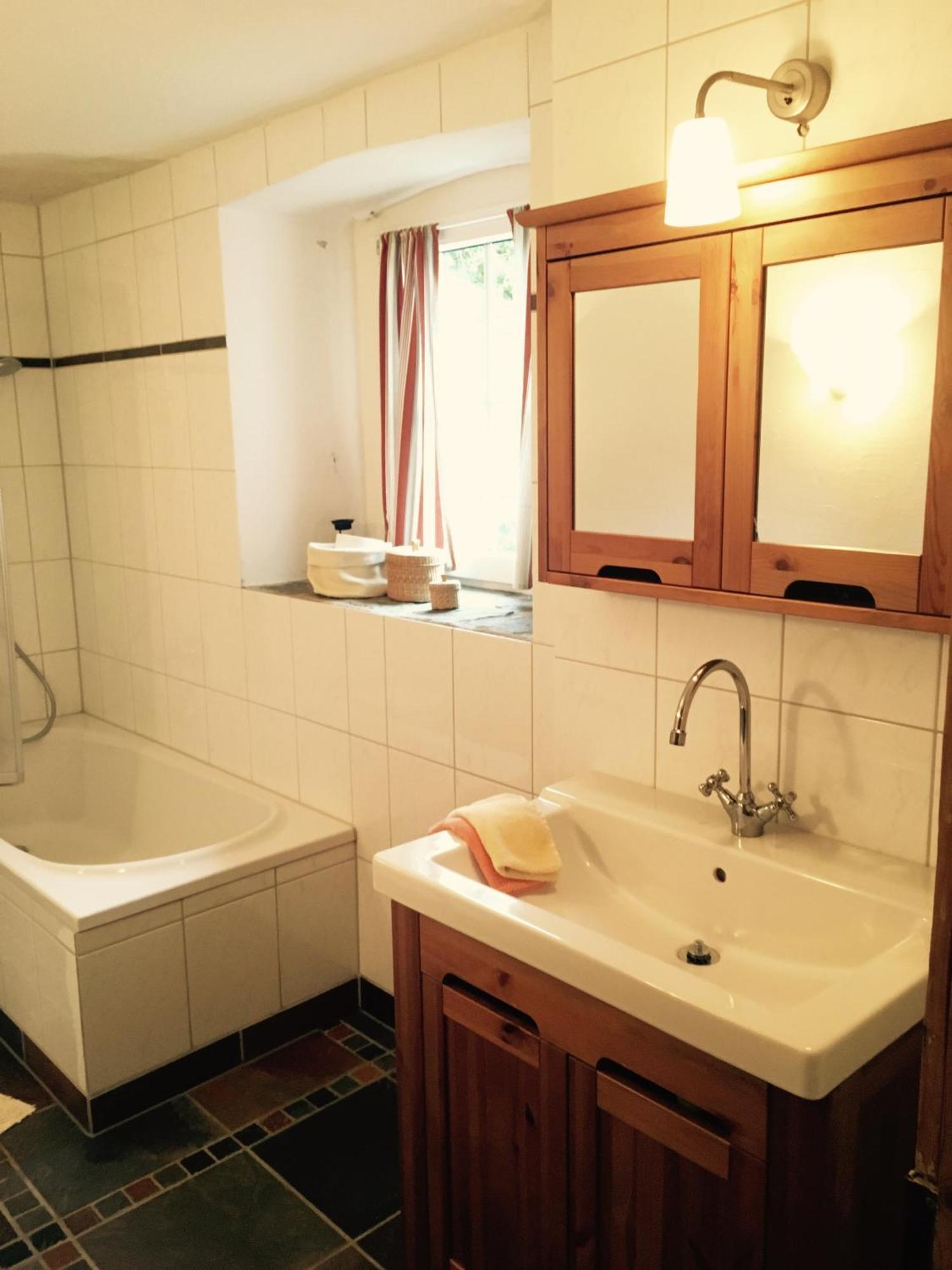 Ferienwohnung Schloessershof Borler Екстериор снимка